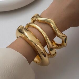 Elegant Gold Bangle Set
